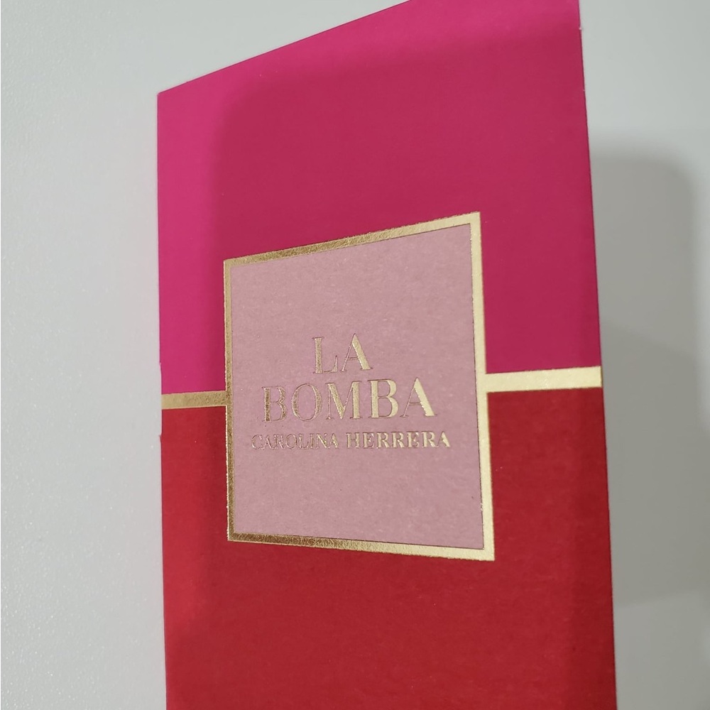 Carolina Herrera La Bomba Eau de Parfum 1.5 ml .05 oz Sample NEW